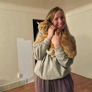 Meet your Posher, Carah